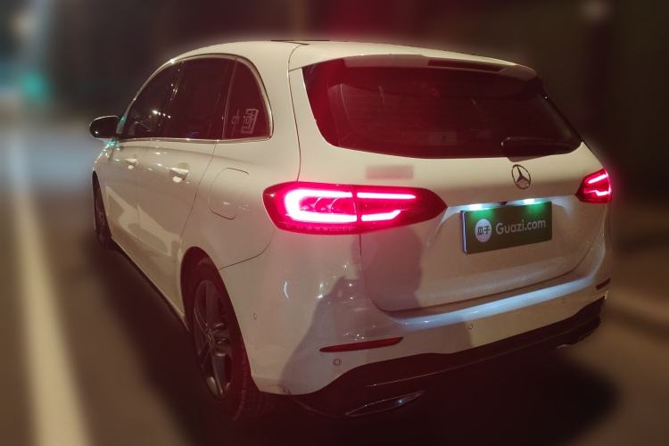 Used Mercedes-Benz B-Class 2020 B 200 Sport Edition Rear Left 45 Deg