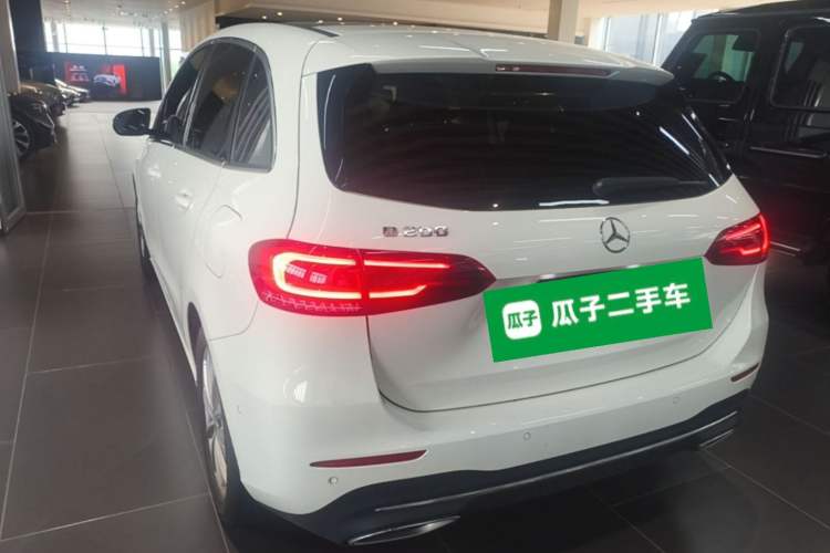 Used Mercedes-Benz B-Class 2020 B 200 Sport Edition Rear Left 45 Deg