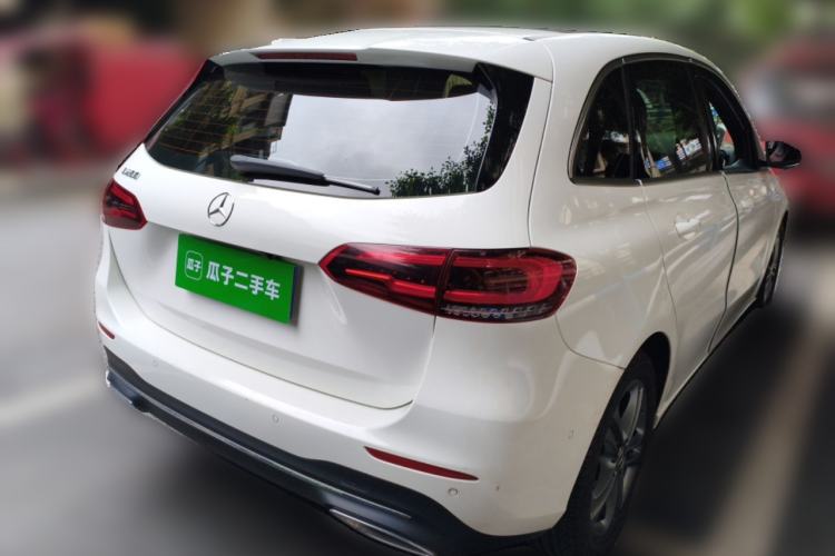 Used Mercedes-Benz B-Class 2020 B 200 Sport Edition Rear Right 45 Deg