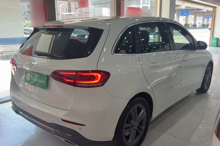 Used Mercedes-Benz B-Class 2020 B 200 Sport Edition Rear Right 45 Deg