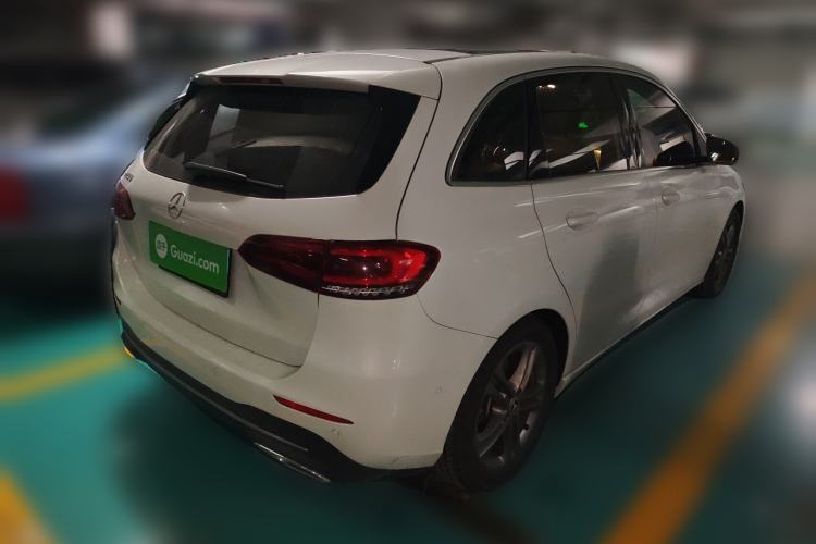 Used Mercedes-Benz B-Class 2020 B 200 Sport Edition Rear Right 45 Deg