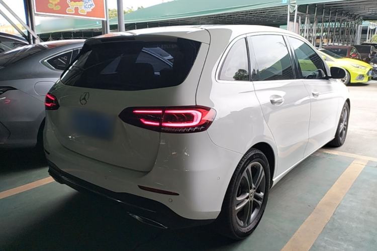 Used Mercedes-Benz B-Class 2020 B 200 Sport Edition Rear Right 45 Deg
