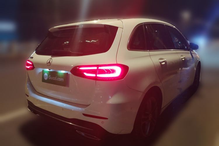 Used Mercedes-Benz B-Class 2020 B 200 Sport Edition Rear Right 45 Deg