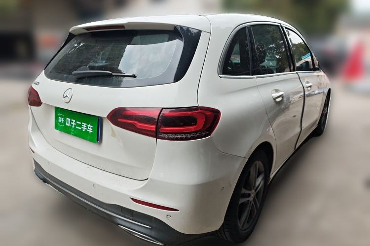 Used Mercedes-Benz B-Class 2020 B 200 Sport Edition Rear Right 45 Deg