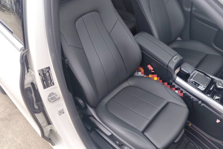 Used Mercedes-Benz B-Class 2020 B 200 Fashion Model Right Front Seat
