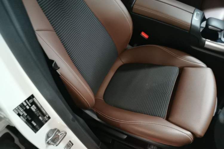 Used Mercedes-Benz B-Class 2020 B 180 Right Front Seat