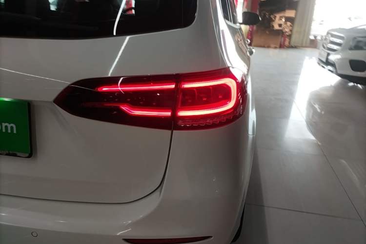 Used Mercedes-Benz B-Class 2020 B 200 Sport Edition Right Rear Taillight