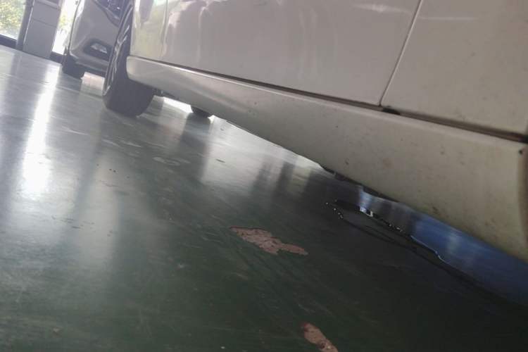 Used Mercedes-Benz B-Class 2020 B 200 Sport Edition Right Side Sill