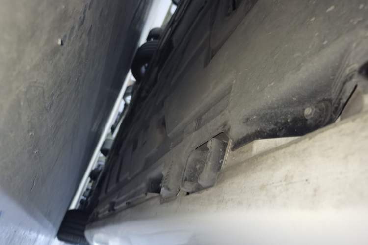 Used Mercedes-Benz B-Class 2020 B 200 Sport Edition Right Side Sill
