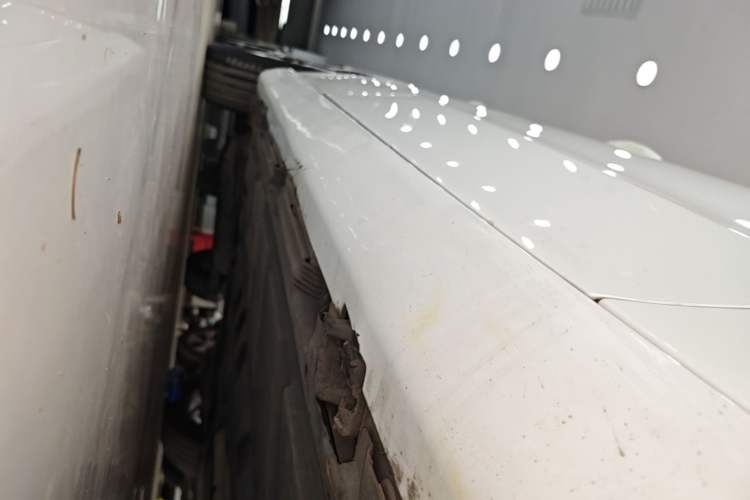 Used Mercedes-Benz B-Class 2020 B 200 Fashion Model Right Side Sill
