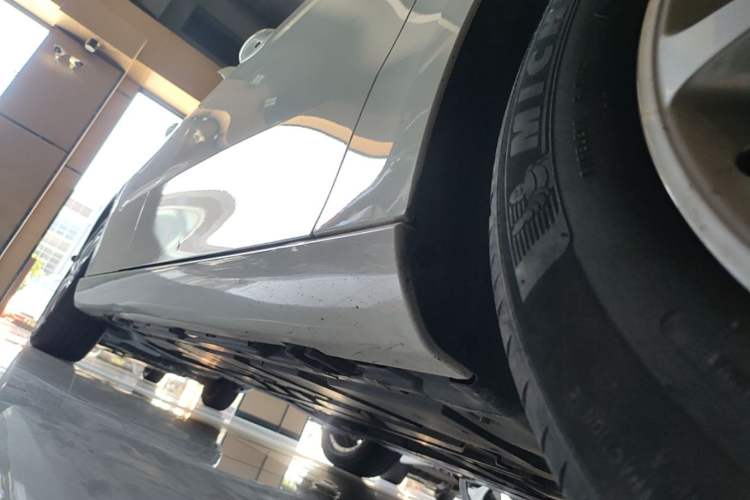 Used Mercedes-Benz B-Class 2020 B 200 Fashion Model Right Side Sill