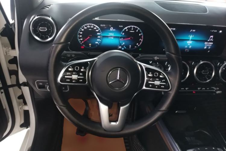 Used Mercedes-Benz B-Class 2020 B 200 Sport Edition Steering Wheel