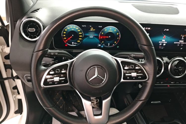 Used Mercedes-Benz B-Class 2020 B 200 Fashion Model Steering Wheel
