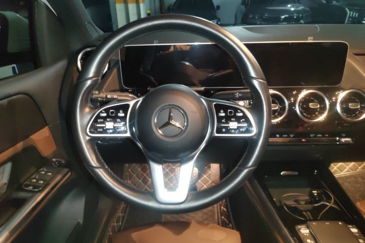 Used Mercedes-Benz B-Class 2020 B 180 Steering Wheel