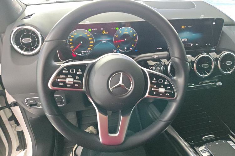 Used Mercedes-Benz B-Class 2020 B 200 Sport Edition Steering Wheel