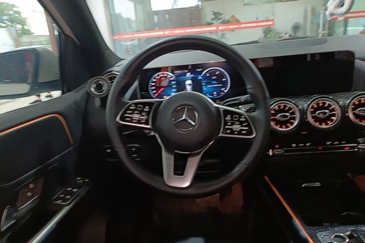 Used Mercedes-Benz B-Class 2020 B 200 Sport Edition Steering Wheel