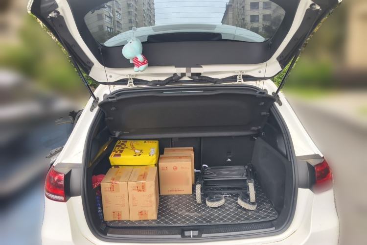 Used Mercedes-Benz B-Class 2020 B 200 Sport Edition Trunk