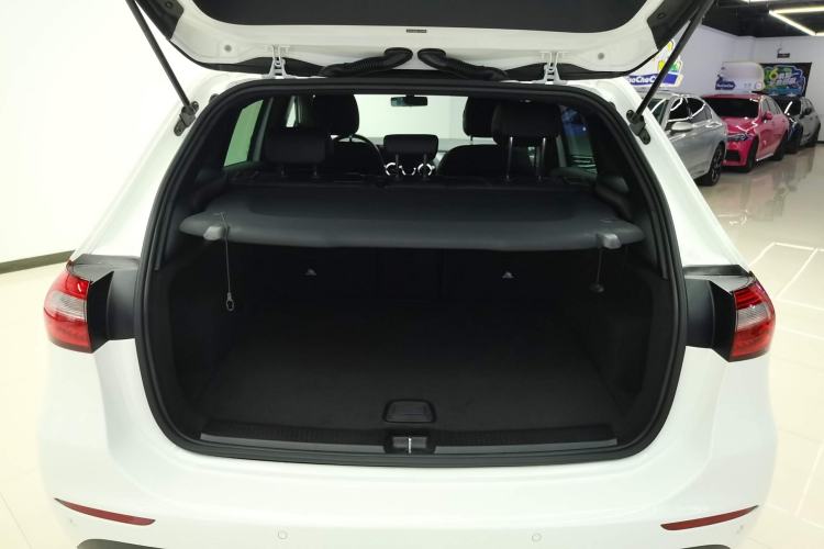 Used Mercedes-Benz B-Class 2020 B 180 Trunk