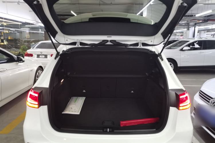 Used Mercedes-Benz B-Class 2020 B 200 Sport Edition Trunk