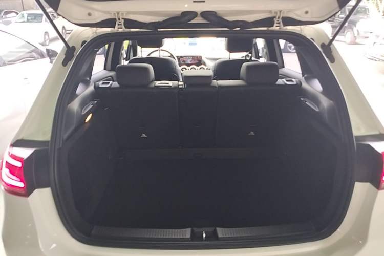 Used Mercedes-Benz B-Class 2020 B 200 Sport Edition Trunk