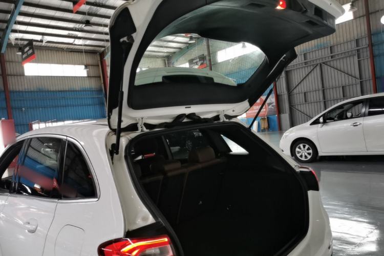 Used Mercedes-Benz B-Class 2020 B 180 Trunk