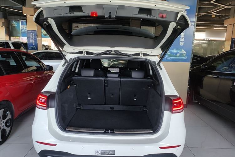 Used Mercedes-Benz B-Class 2020 B 200 Fashion Model Trunk