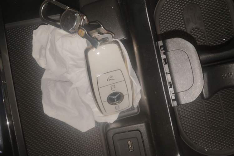 Used Mercedes-Benz B-Class 2020 B 200 Sport Edition Vehicle Key
