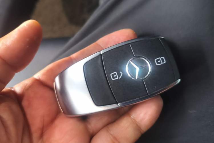 Used Mercedes-Benz B-Class 2020 B 200 Sport Edition Vehicle Key