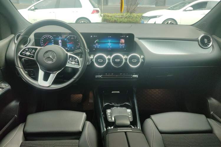 Used Mercedes-Benz B-Class 2021 B 200 Sport Edition Center Console