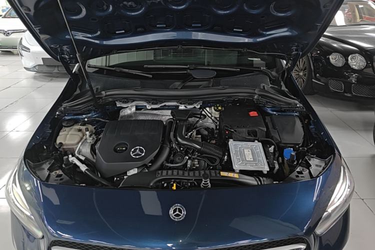 Used Mercedes-Benz B-Class 2021 B 200 Sport Edition Engine Bay