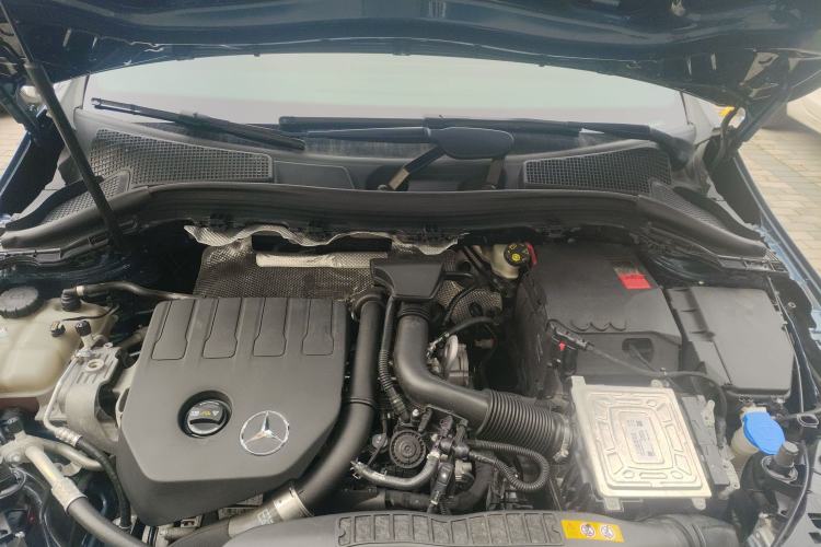 Used Mercedes-Benz B-Class 2021 B 200 Sport Edition Engine Bay
