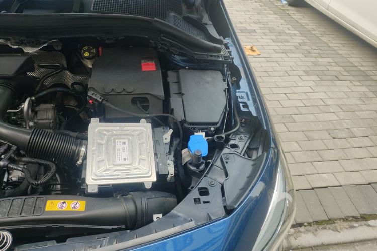Used Mercedes-Benz B-Class 2021 B 200 Sport Edition Engine Bay Left