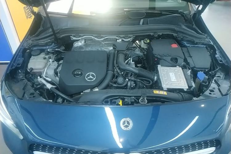 Used Mercedes-Benz B-Class 2021 B 200 Fashion Model Engine Bay