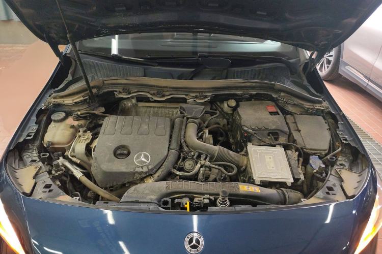 Used Mercedes-Benz B-Class 2021 B 180 Fashion Model Engine Bay