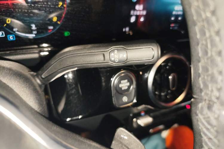 Used Mercedes-Benz B-Class 2021 B 200 Sport Edition Gear Lever