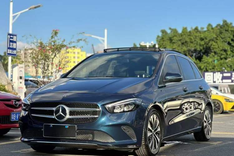 Used Mercedes-Benz B-Class 2021 B 200 Sport Edition Guazi used car, China used car export, Used car for sale, Used cars, Cheapest cars for sale