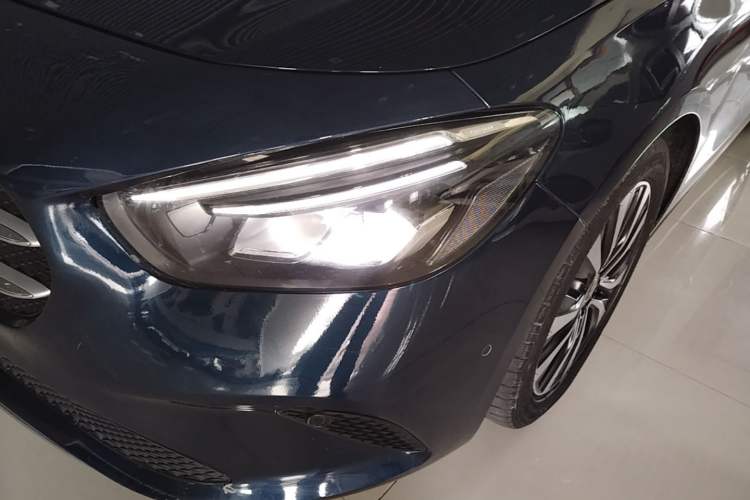 Used Mercedes-Benz B-Class 2021 B 200 Sport Edition Left Front Headlight