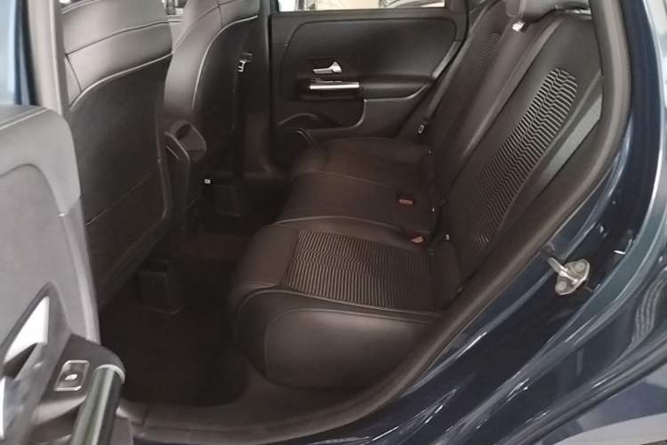 Used Mercedes-Benz B-Class 2021 B 200 Sport Edition Left Rear Seat