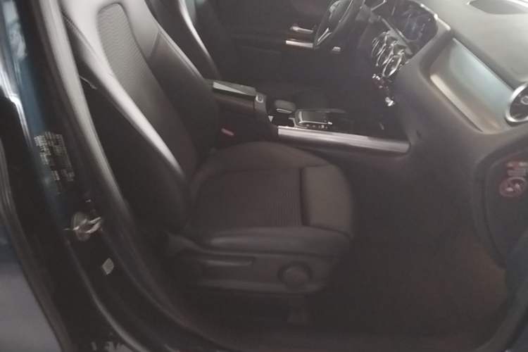 Used Mercedes-Benz B-Class 2021 B 200 Sport Edition Right Front Seat