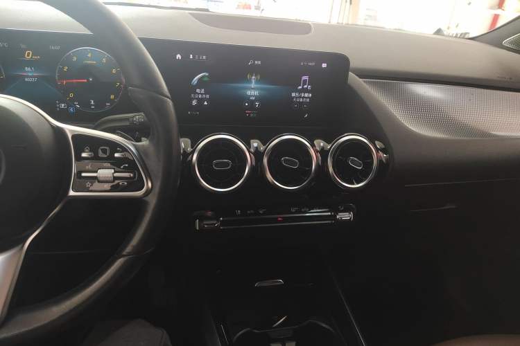 Used Mercedes-Benz B-Class 2021 B 180 Fashion Model Audio And AC Panel