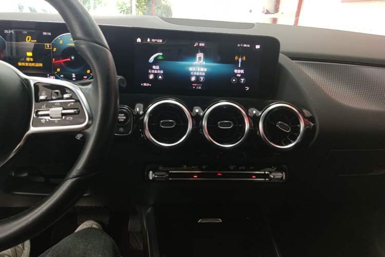 Used Mercedes-Benz B-Class 2021 B 180 Fashion Model Audio And AC Panel