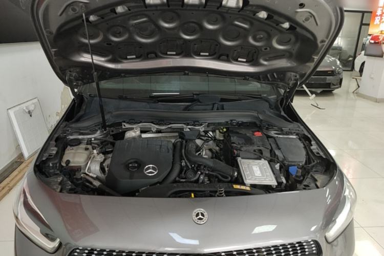 Used Mercedes-Benz B-Class 2021 B 180 Fashion Model Engine Bay