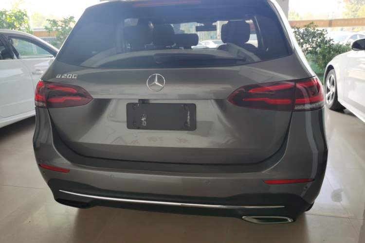 Used Mercedes-Benz B-Class 2021 B 200 Sport Edition Exterior 4