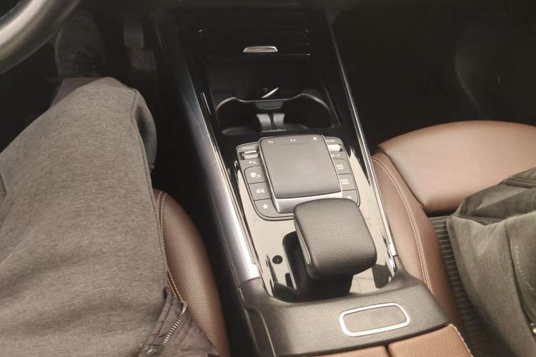 Used Mercedes-Benz B-Class 2021 B 180 Fashion Model Gear Lever