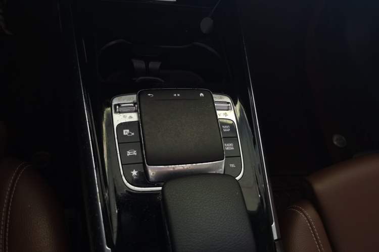 Used Mercedes-Benz B-Class 2021 B 200 Sport Edition Gear Lever