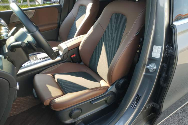 Used Mercedes-Benz B-Class 2021 B 180 Fashion Model Interior 10