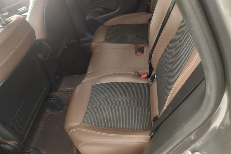 Used Mercedes-Benz B-Class 2021 B 180 Fashion Model Left Rear Seat