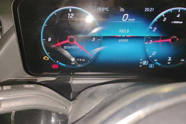Used Mercedes-Benz B-Class 2021 B 180 Fashion Model Odometer Close Up