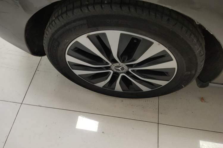 Used Mercedes-Benz B-Class 2021 B 180 Fashion Model Right Rear Wheel Hub