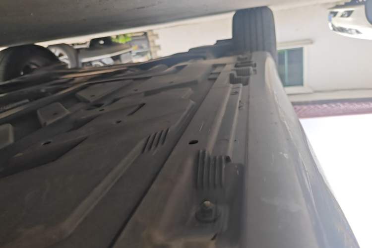 Used Mercedes-Benz B-Class 2021 B 180 Fashion Model Right Side Sill